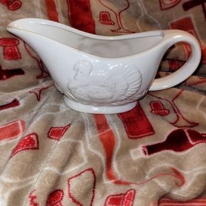 Turkey gravy boat, white